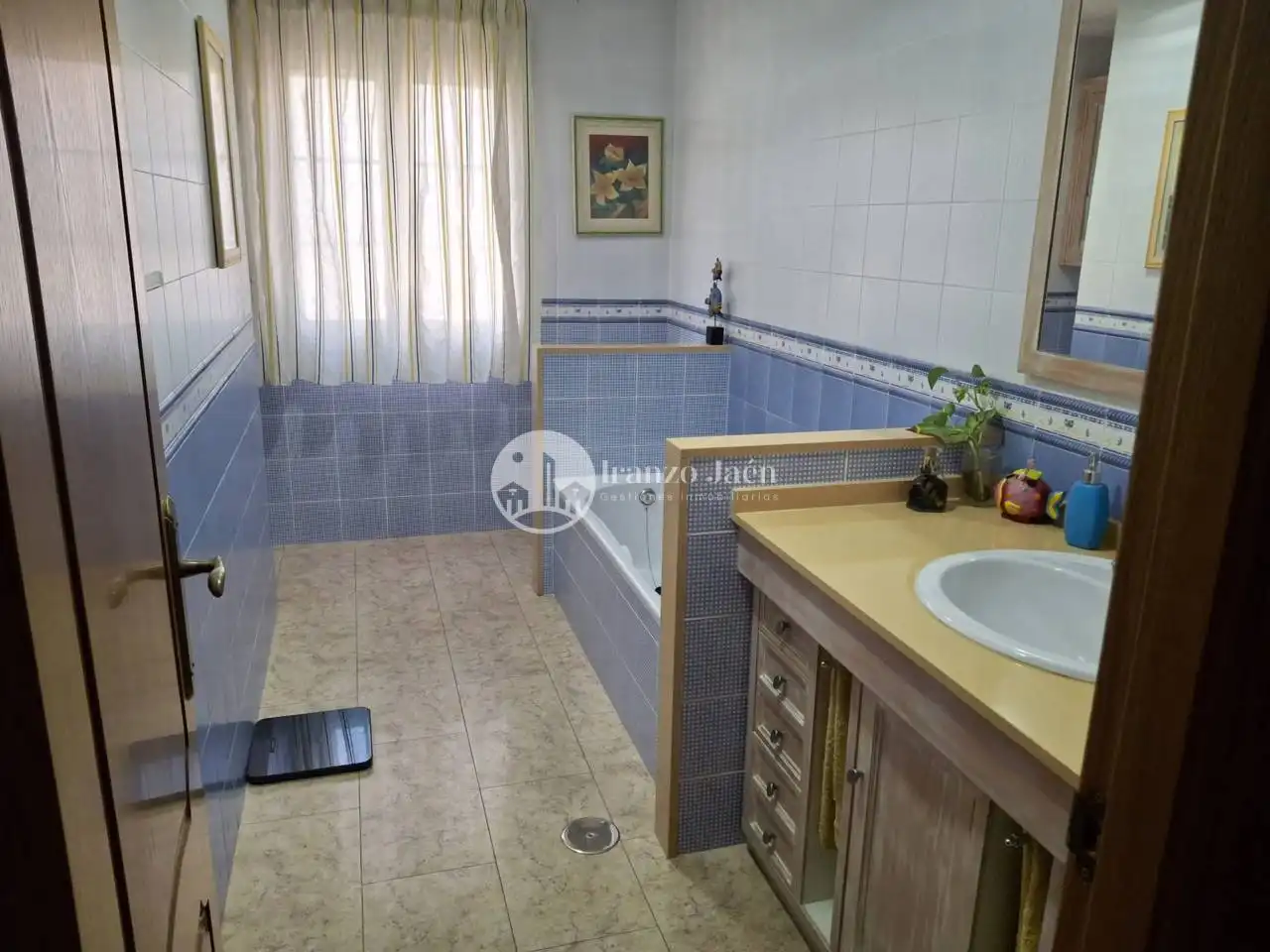 Baño de Casa o chalet en venta en Jaén con Aire acondicionado, Calefacción y Terraza