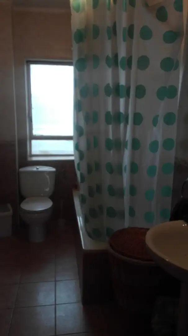 Bathroom of Flat for rent in Salamanca  with Heating, Furnished and Washing machine