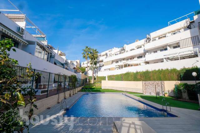 Piso en Venta en CL POSEIDON, . en Nueva Torrequebrada
