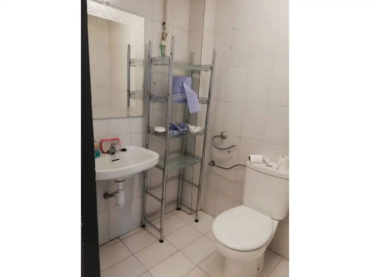 Bany de Local de lloguer en Girona
