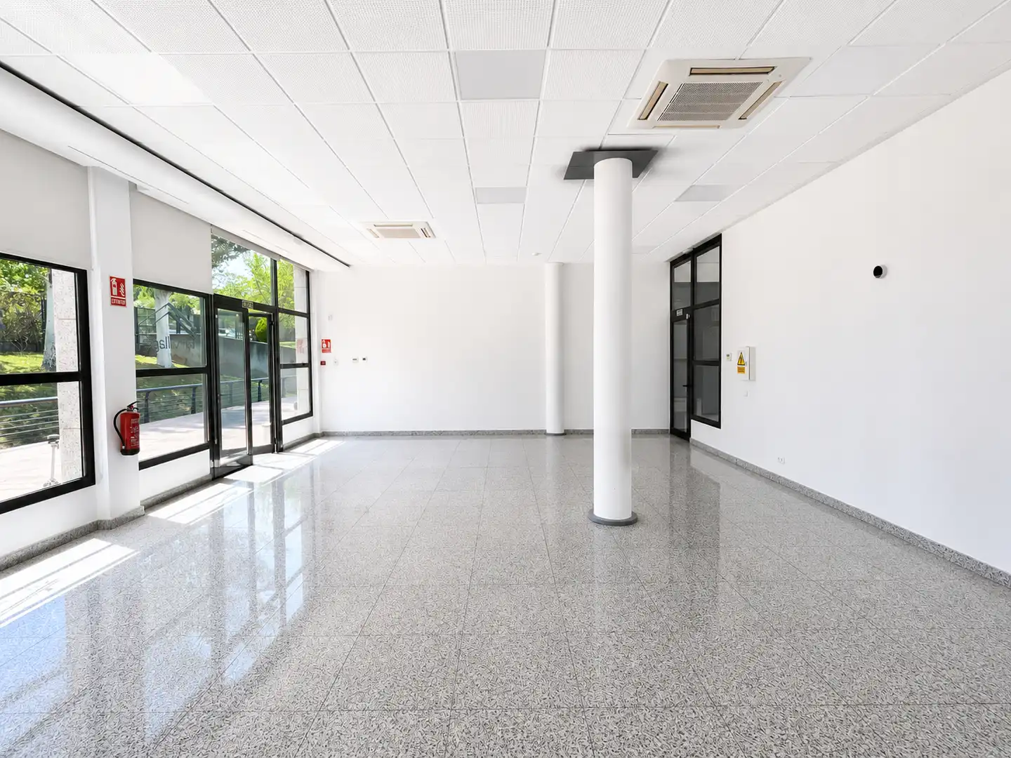 Office for rent in Las Rozas de Madrid  with Air Conditioner, Heating and Terrace