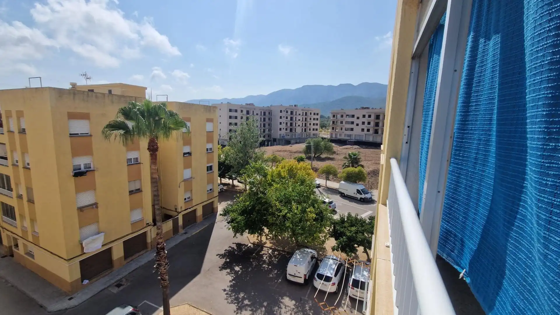 Vista exterior de Pis en venda en La Ràpita amb Terrassa