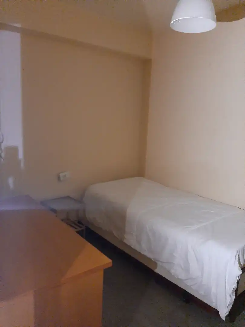 Habitación de Piso en venta en Valencia con Aire acondicionado, Amueblado y Horno