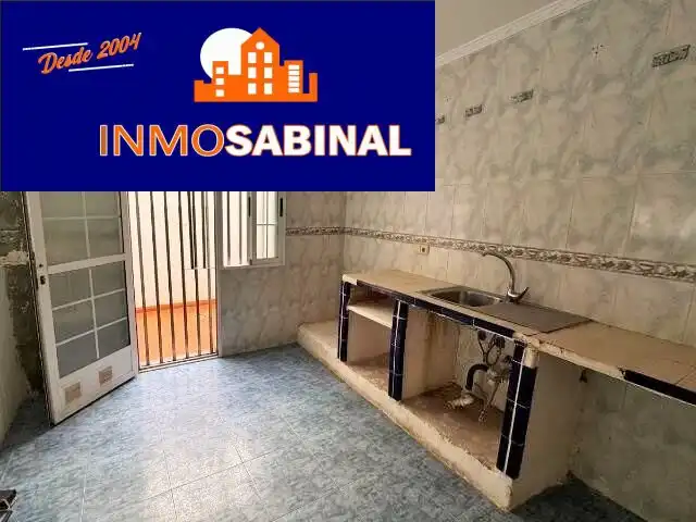 Vista exterior de Casa adosada en venta en Níjar