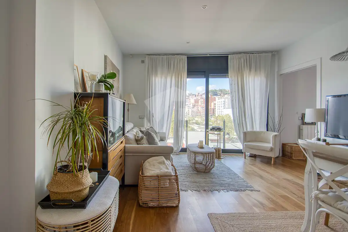 Living room of Flat for sale in Barcelona  with Air Conditioner and Heating