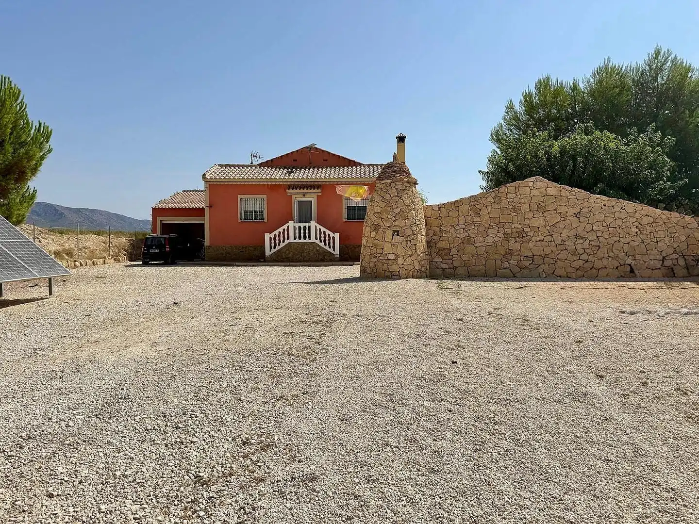 House for sale in El Pinós / Pinoso