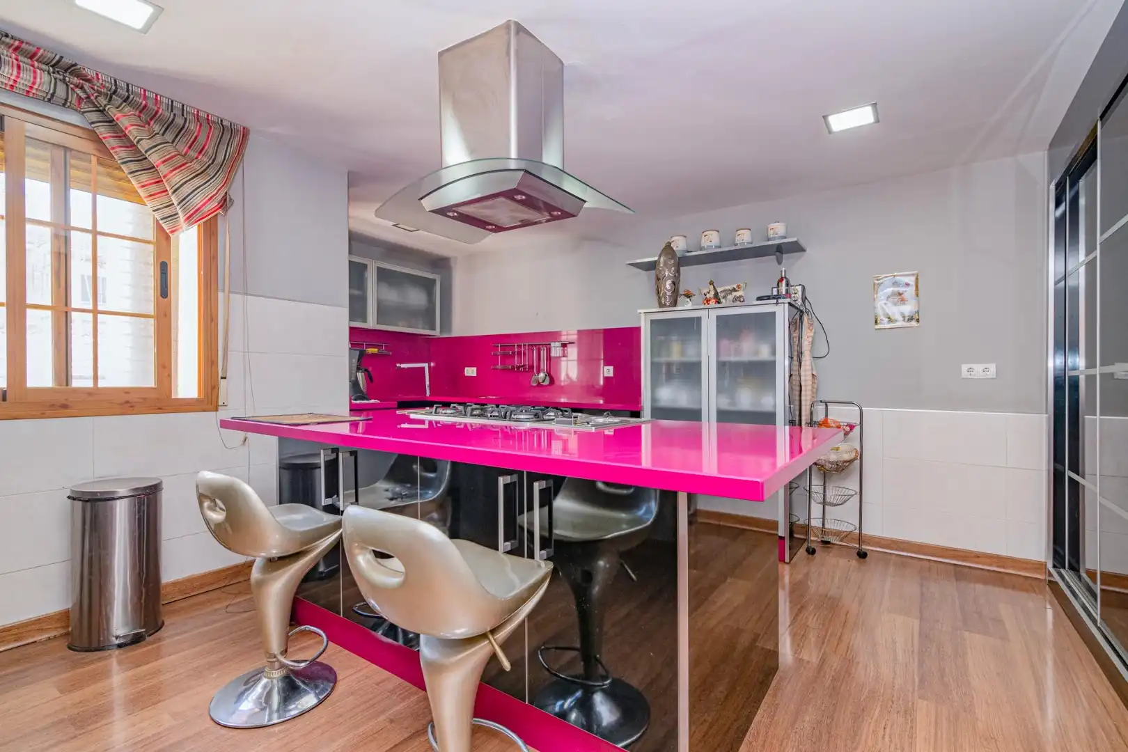 Kitchen of Detached homes for sale in Granada  with Air Conditioner, Terrace and Furnished