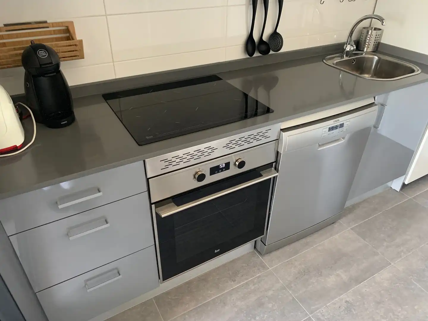 Kitchen of Flat for rent in Madrid  with Air Conditioner, Heating and Terrace