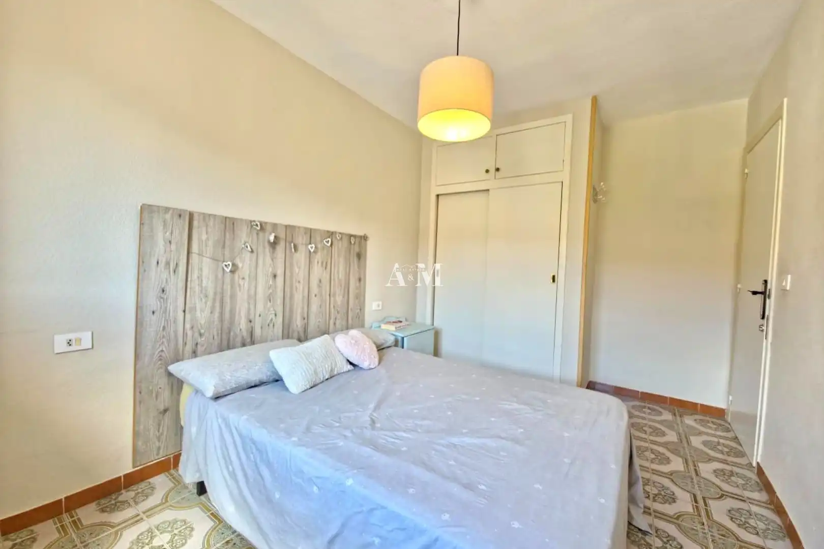 Schlafzimmer von Wohnung zur Miete in Torrevieja mit Heizung, Terrasse und Schwimmbad