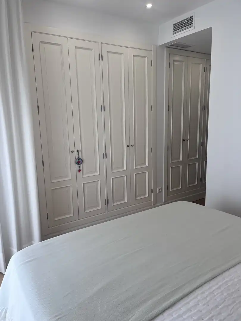 Bedroom of Flat for rent in Avenida - Divina Pastora - Plaza de Toros