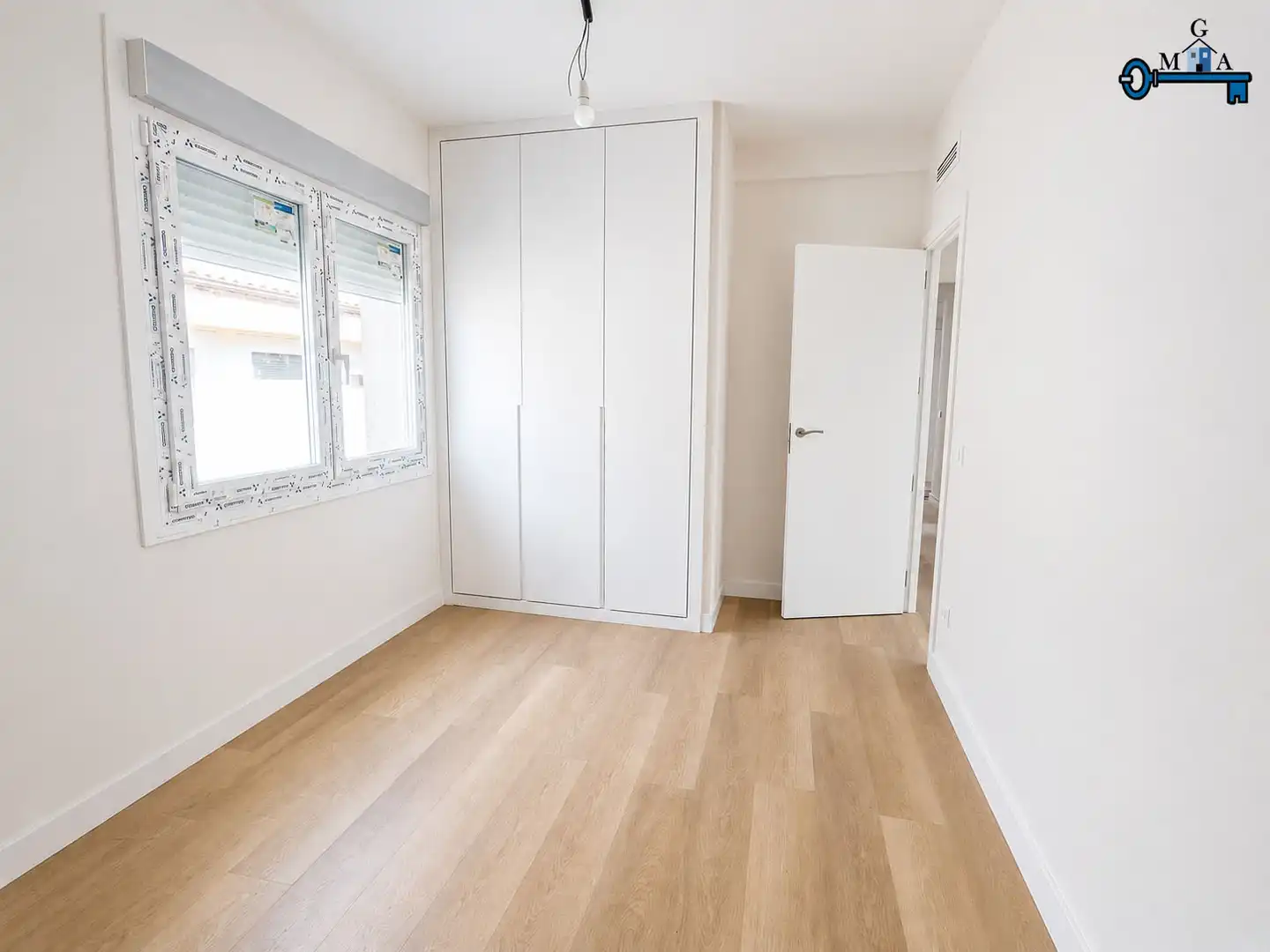 Bedroom of Flat for rent in Fuenlabrada  with Air Conditioner, Heating and Parquet flooring