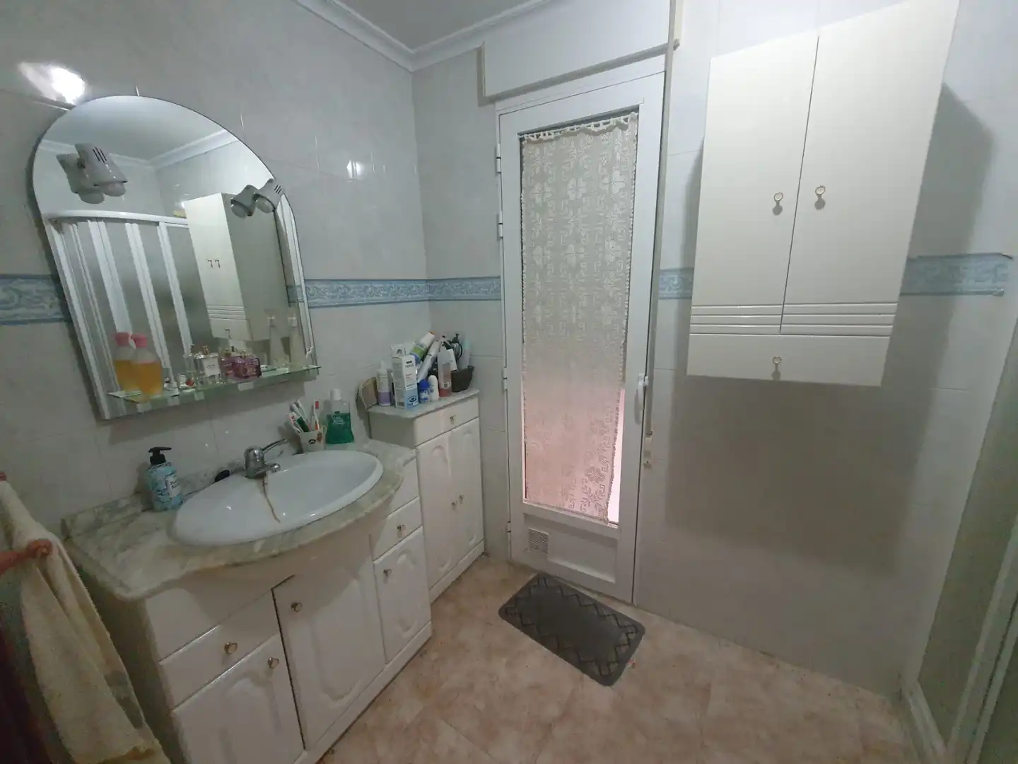 Baño de Piso en venta en Puertollano con Calefacción y Amueblado