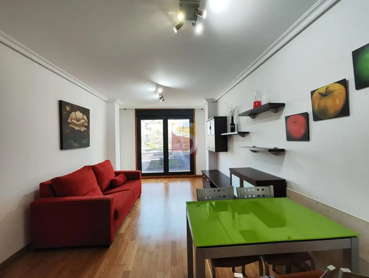 Sala de estar de Apartamento de alquiler en Nigrán con Calefacción, Trastero y Amueblado