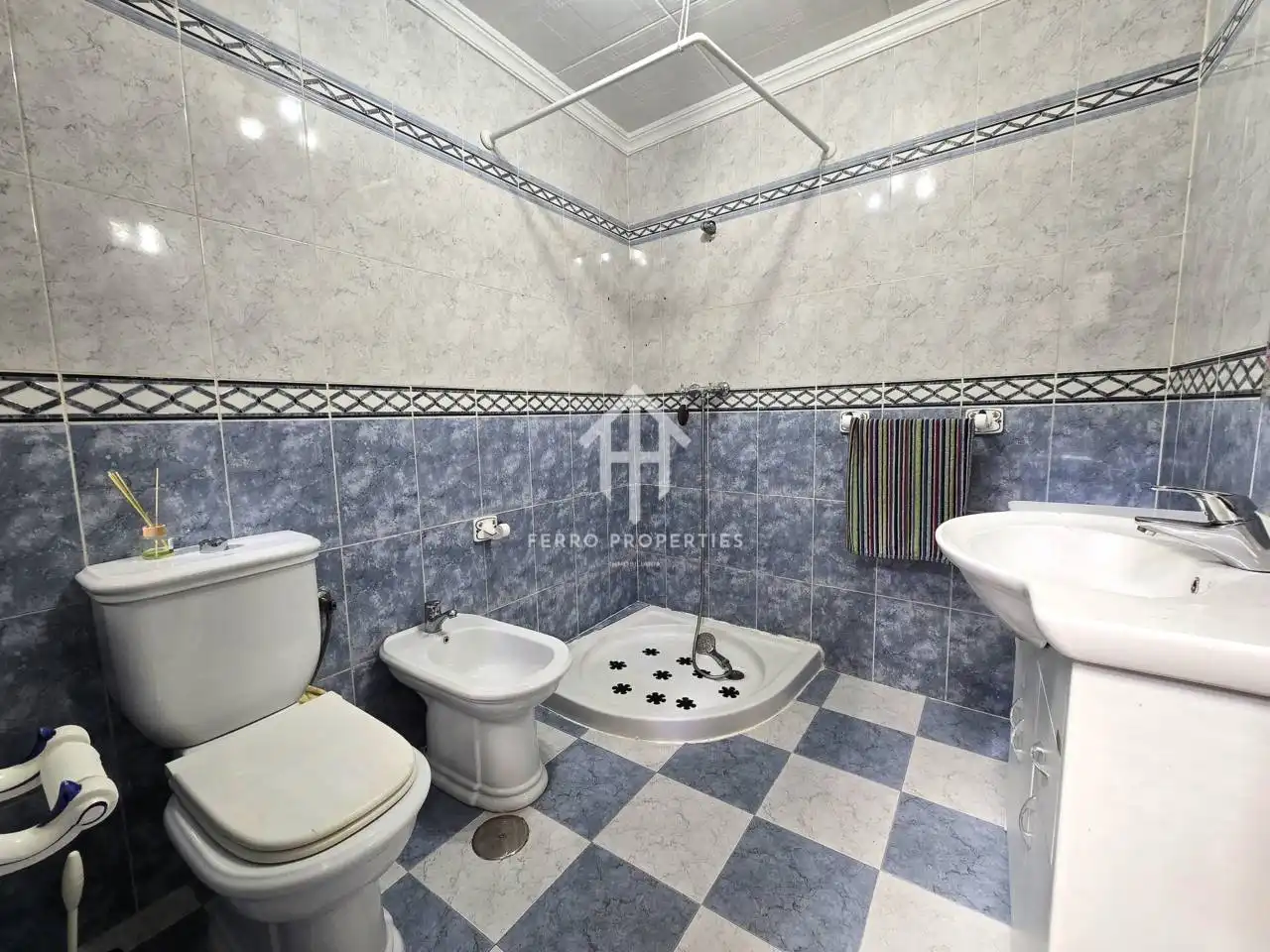 Bathroom of Houses for sale in Atarfe  with Air Conditioner and Terrace
