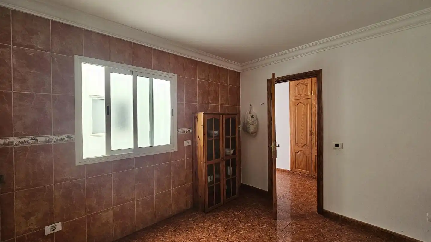 Piso de alquiler en San Bartolomé de Tirajana con Terraza y Amueblado
