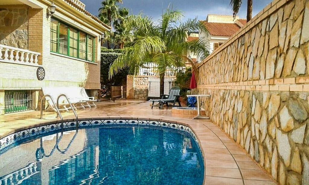 Swimming pool of Apartment for sale in Benidorm  with Swimming Pool