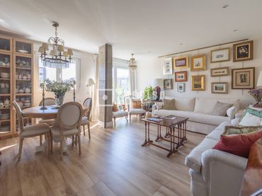 Piso con ascensor en venta en de Brasilia