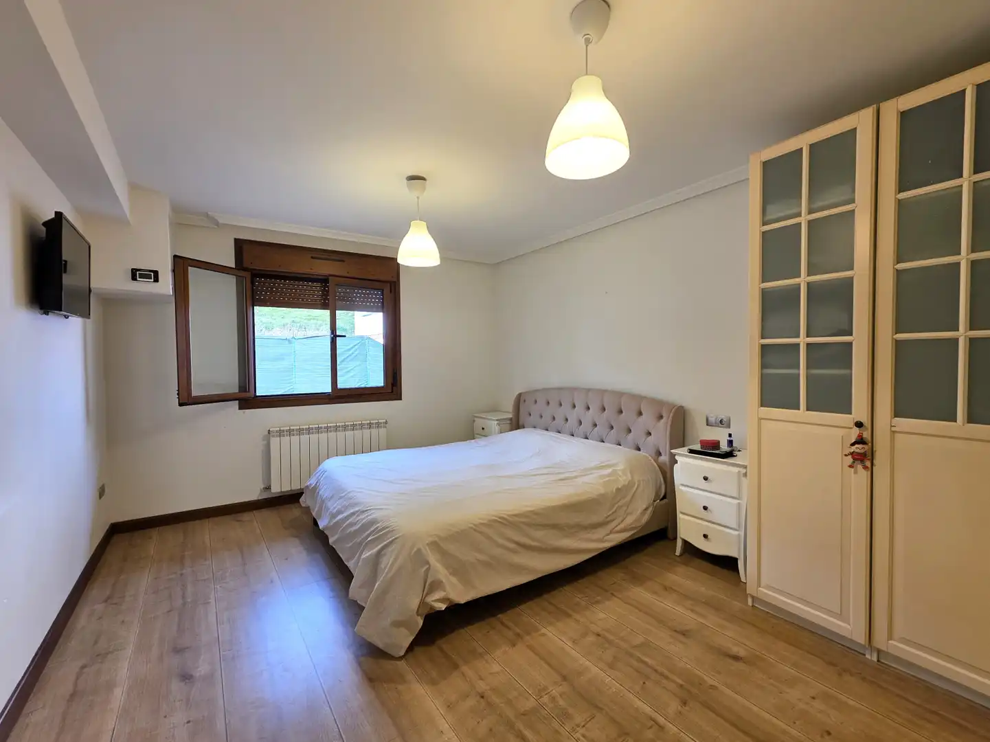 Bedroom of Houses for sale in Nava  with Heating, Private garden and Terrace