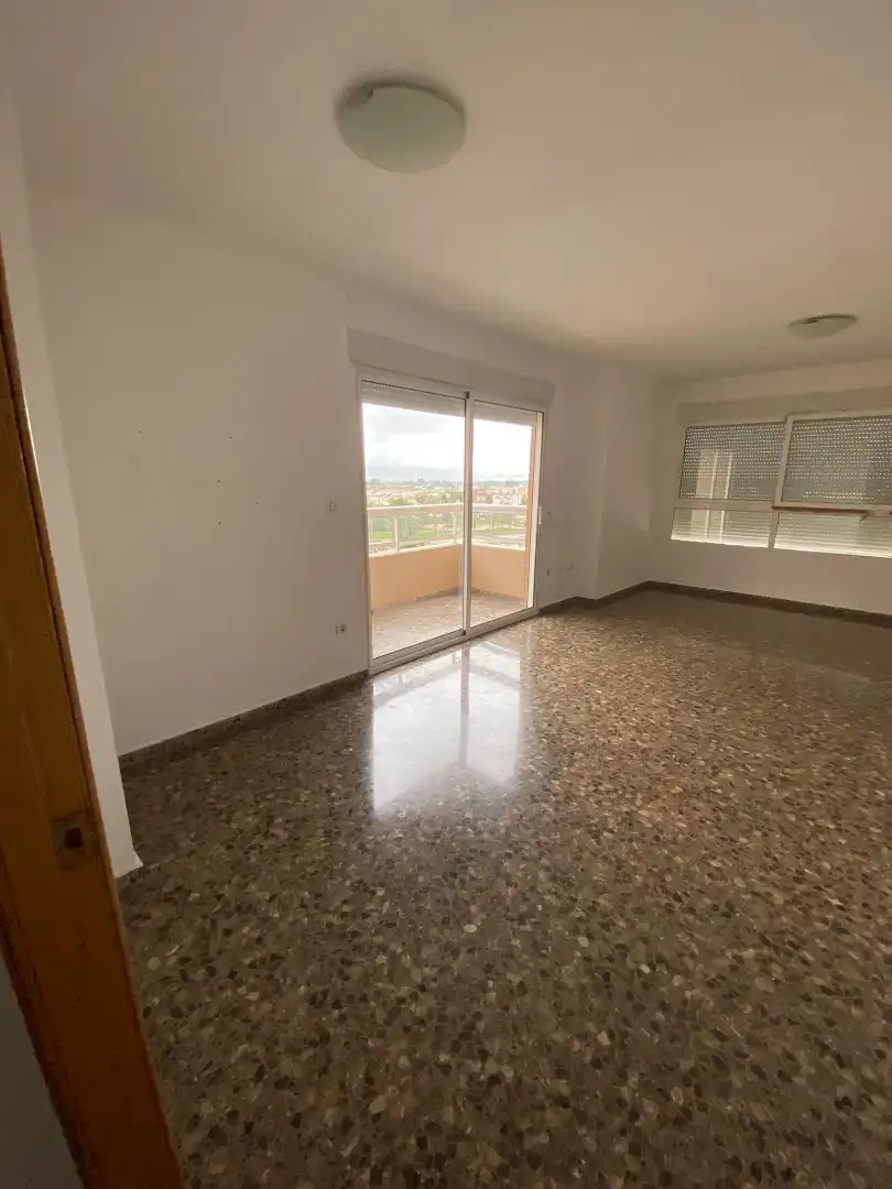 Vista exterior de Piso en venta en Cullera con Aire acondicionado, Amueblado y Balcón