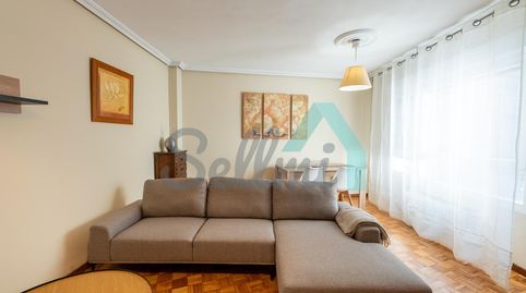 Foto 2 de Piso de alquiler en Campoamor, Salesas - Foncalada - Campoamor, Oviedo