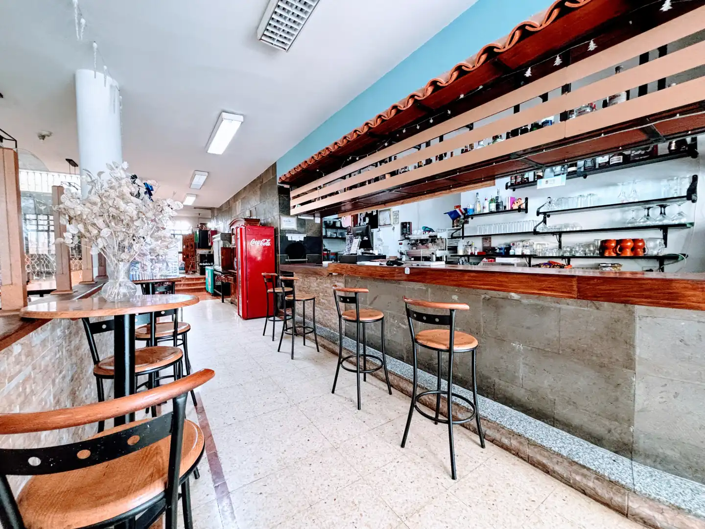 Commercial properties for sale in Teror  with Air Conditioner, Heating and Furnished