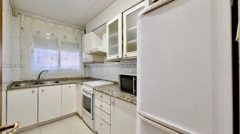 Foto 3 de Piso en venta en Carrer Carrer Ripollès, Hostal, Granollers