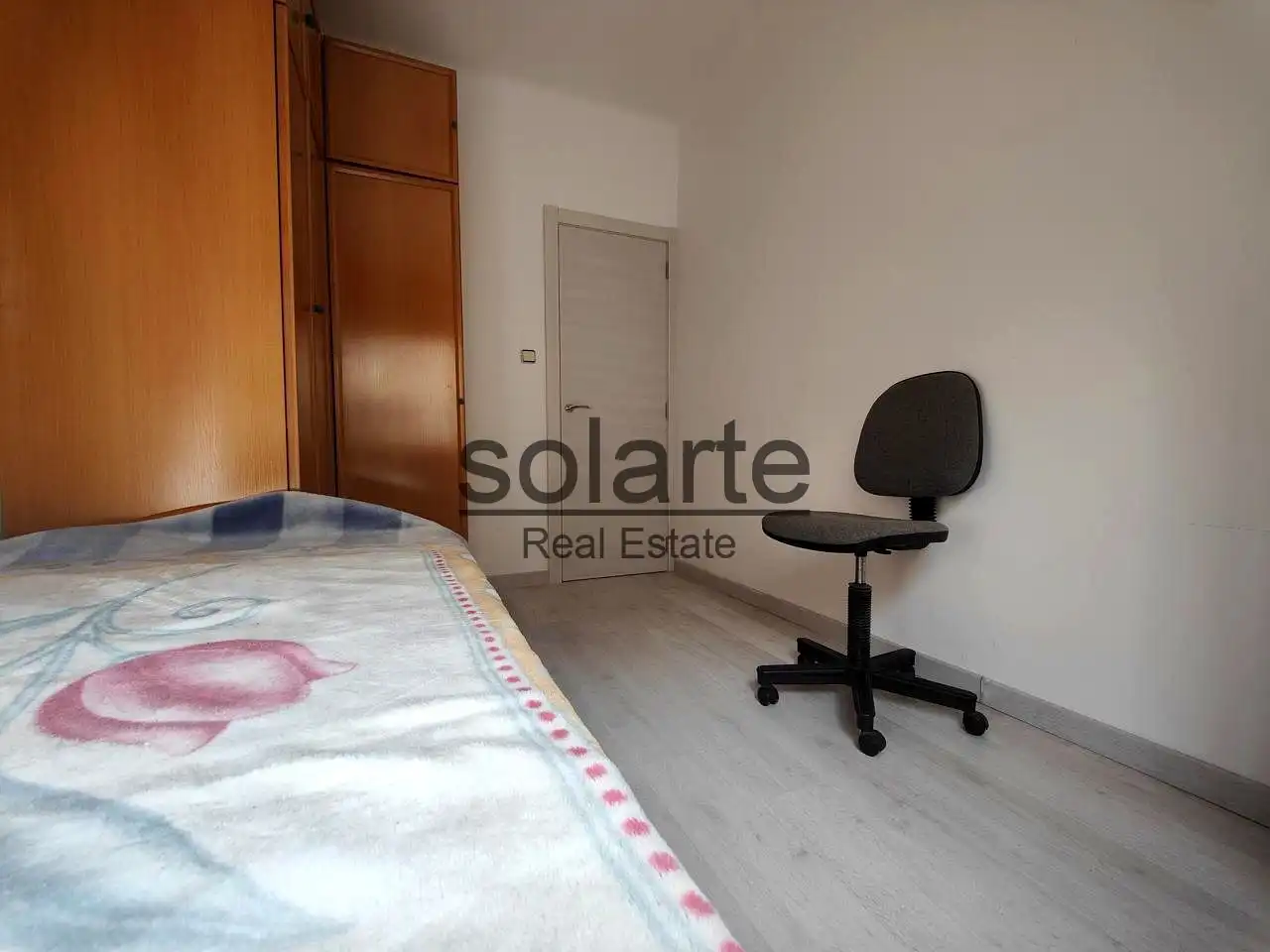 Bedroom of Flat for sale in Sant Joan Despí