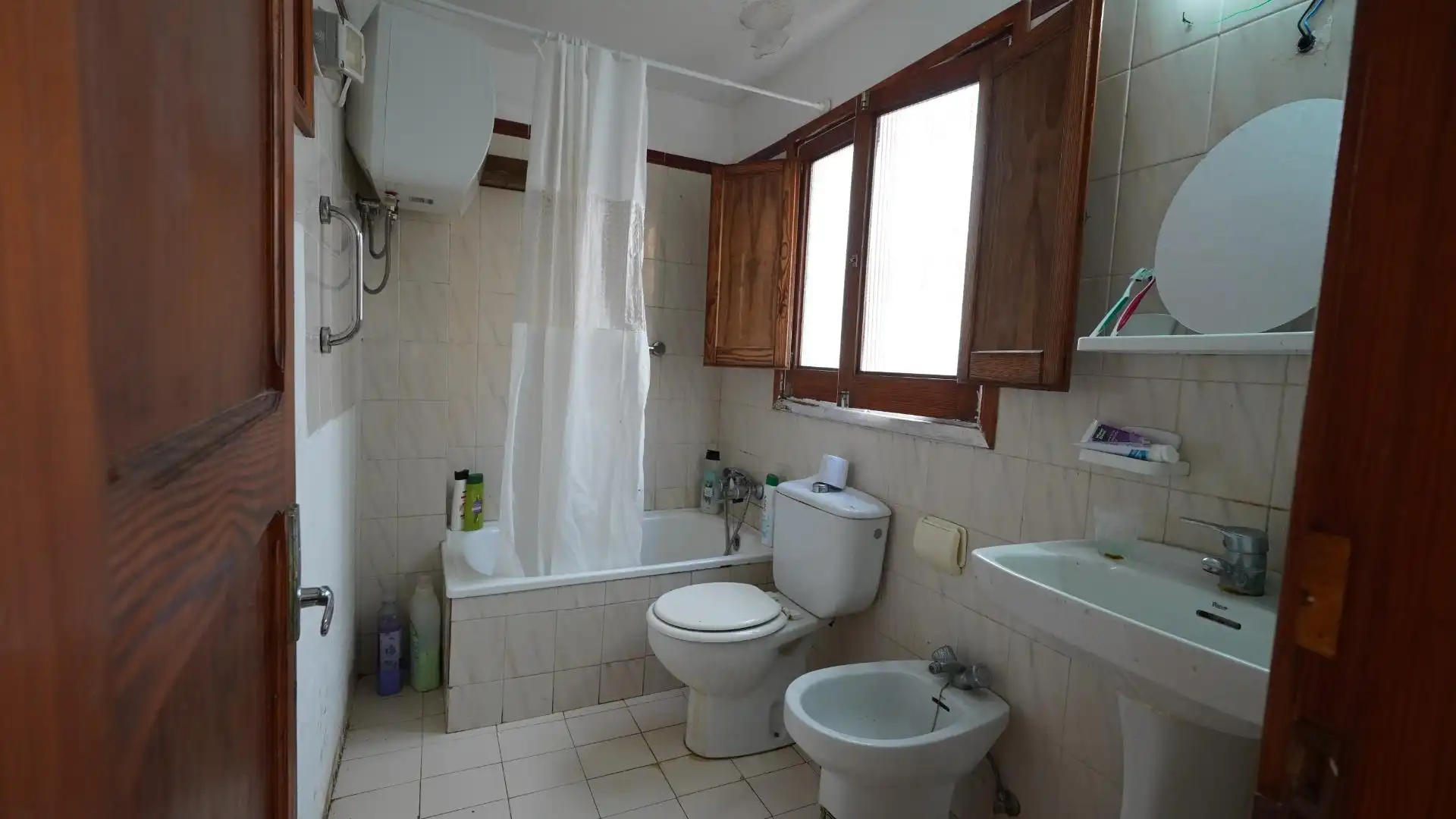 Bathroom of Houses for sale in Teror pueblo