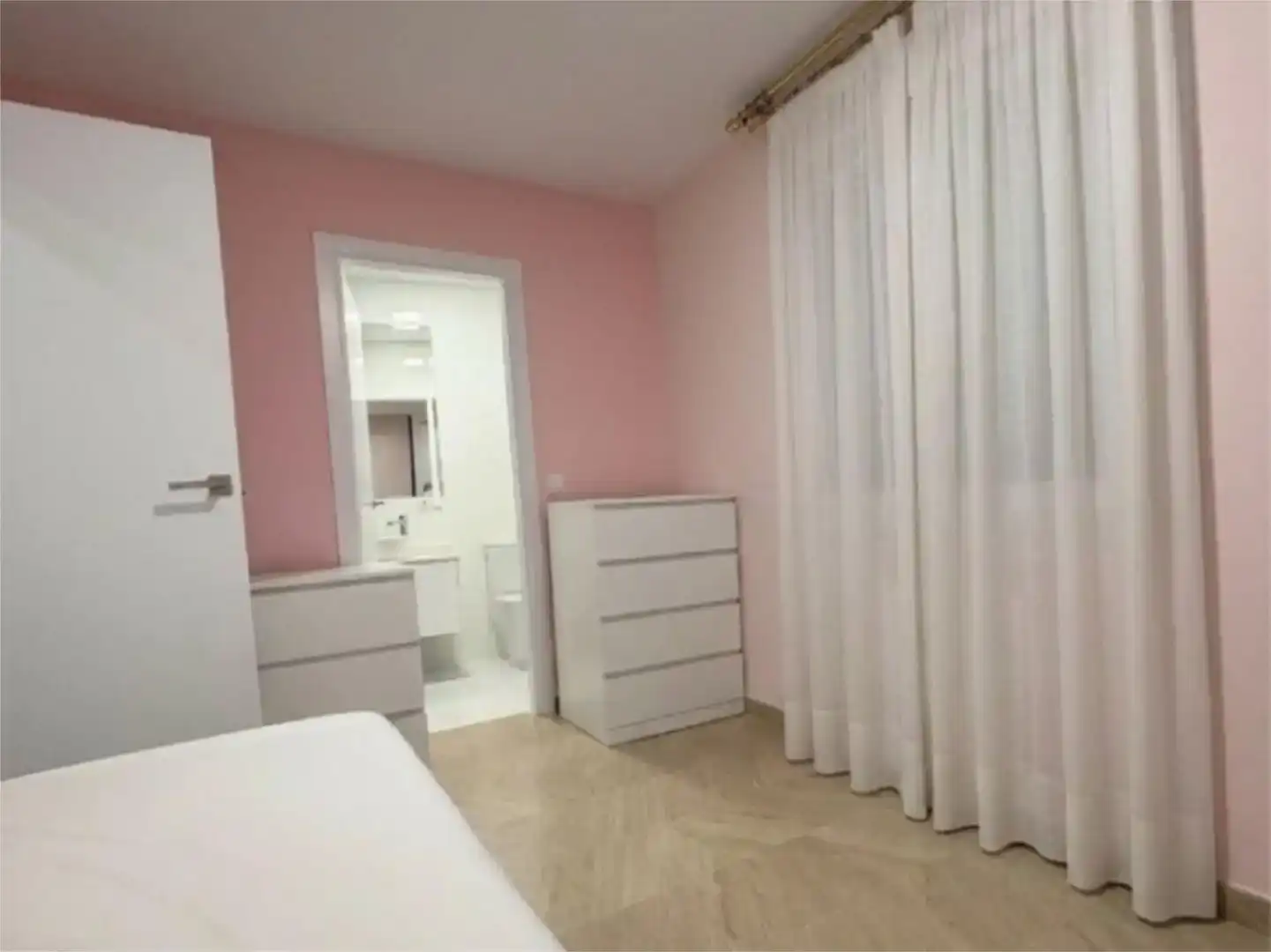 Bedroom of Flat for sale in El Carpio  with Air Conditioner and Balcony