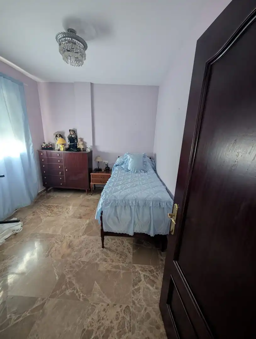 Dormitori de Casa o xalet en venda en Alcalá de Guadaira amb Terrassa i Traster