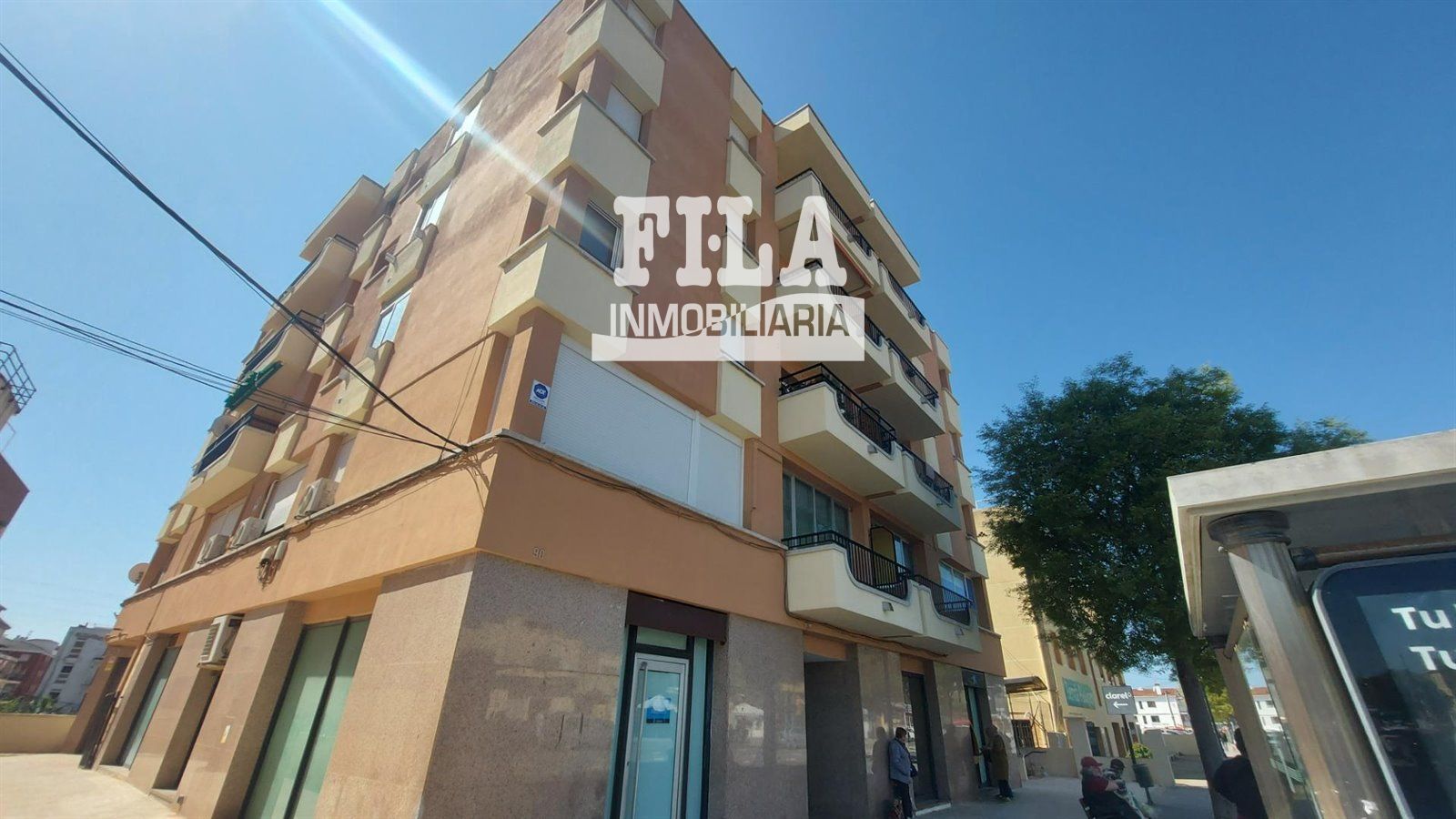 Vista exterior de Oficina en venda en Calafell