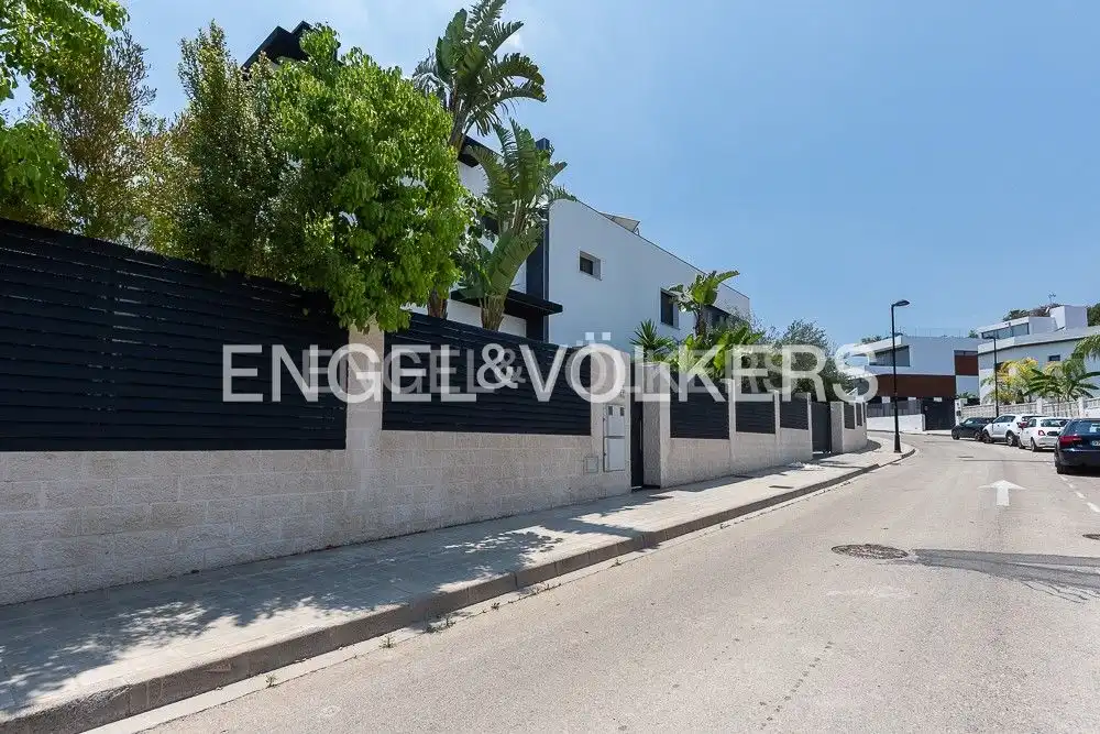 Vista exterior de Casa o chalet en venta en Zona Avenida Alta - Auditorio