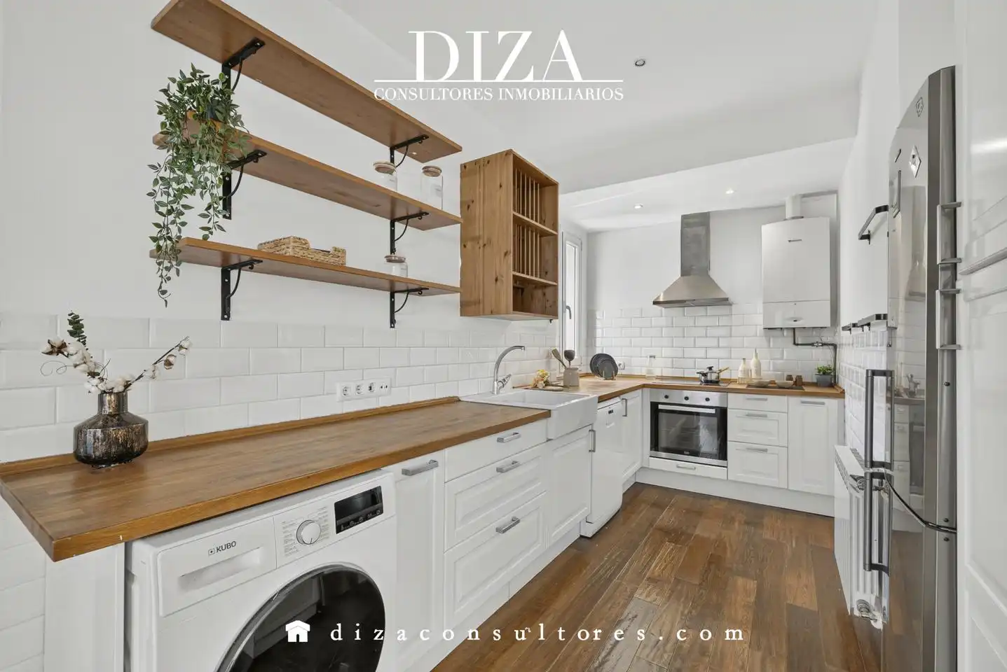 Cocina de Ático en venta en Madrid con Aire acondicionado, Calefacción y Terraza
