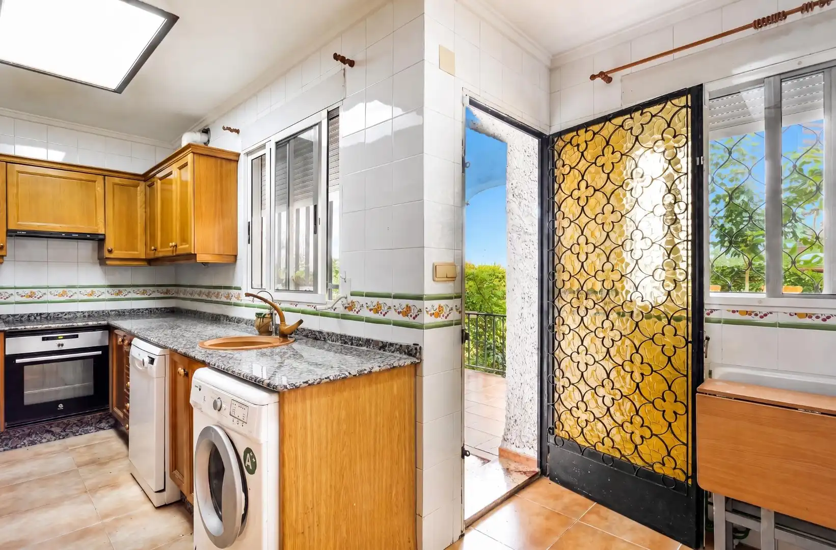 Kitchen of Houses for rent in L'Eliana  with Air Conditioner, Heating and Swimming Pool