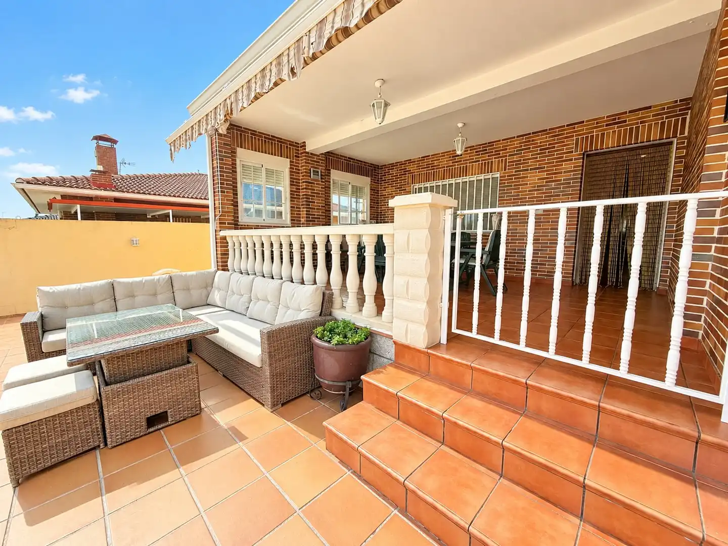 Casa bifamiliare con piscina in vendita a Villa del Prado, imagen 18