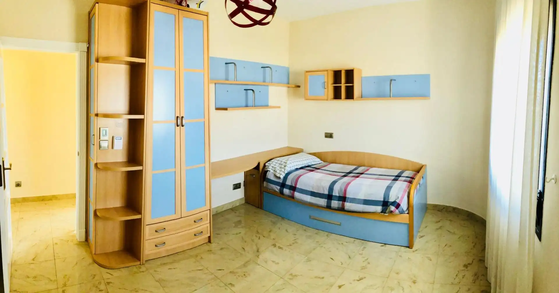 Dormitori de Casa o xalet en venda en Antequera amb Aire condicionat, Calefacció i Jardí privat
