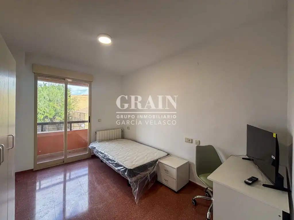 Habitación de Piso de alquiler en Albacete con Calefacción
