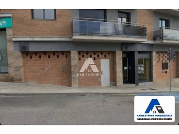 Locale commerciale in affitto a Calle Sardana
