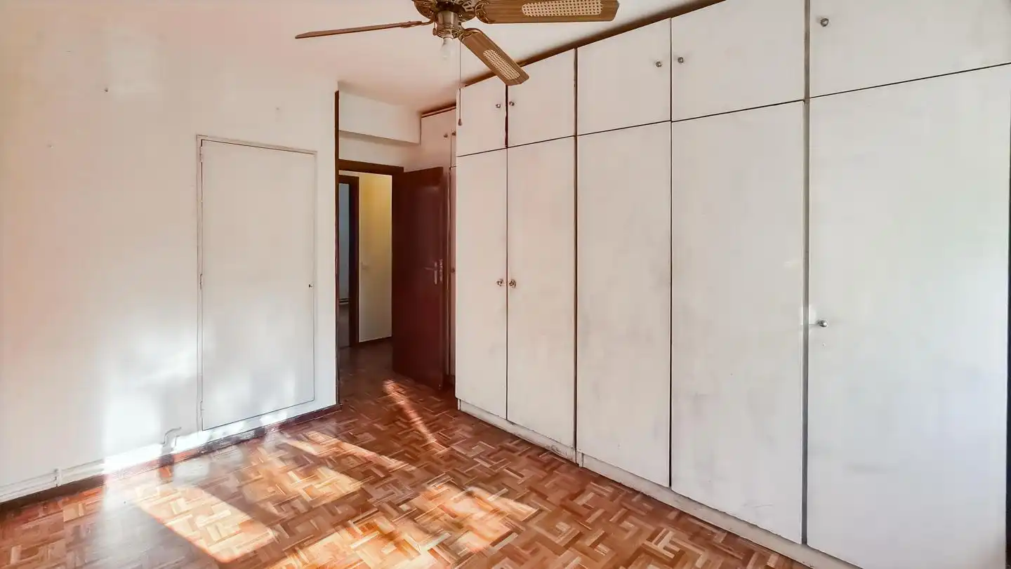 Piso en venta en Calle Aldeanueva de la Vera, Las Águilas