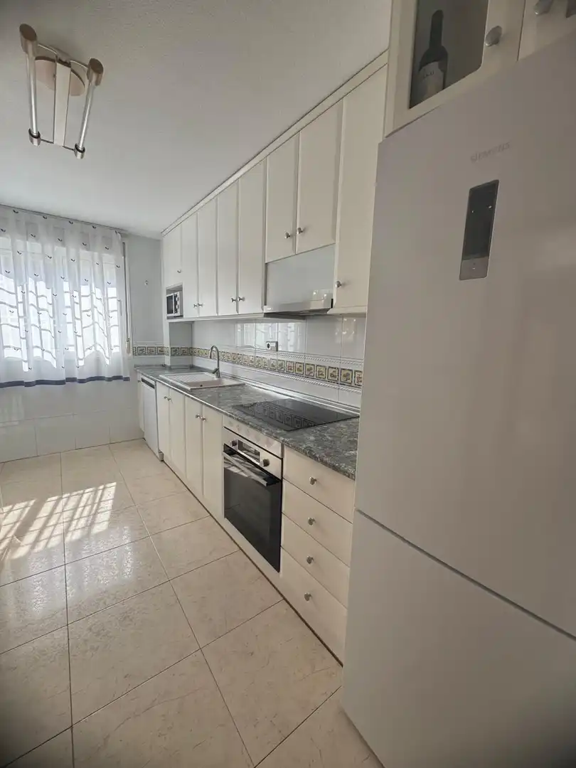 Casa o xalet de lloguer a Pilar de la Horadada, Alicante