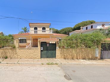 Villa à vendre à C/ Pino rojo