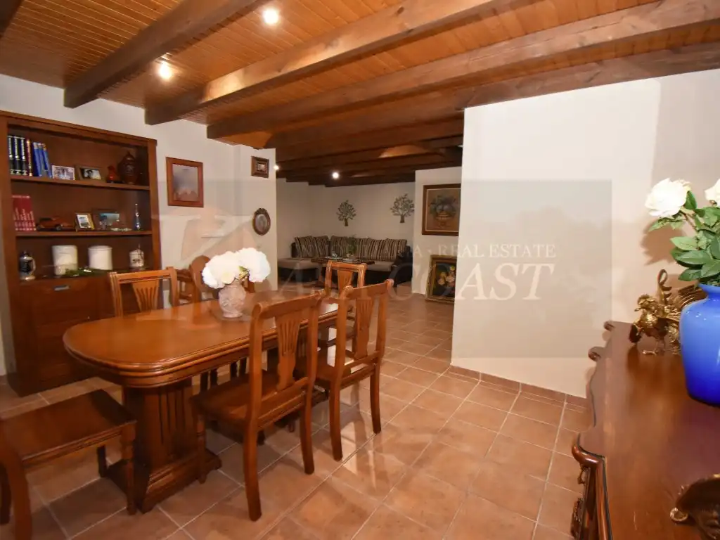 Menjador de Casa o xalet en venda en Mijas amb Aire condicionat, Jardí privat i Terrassa