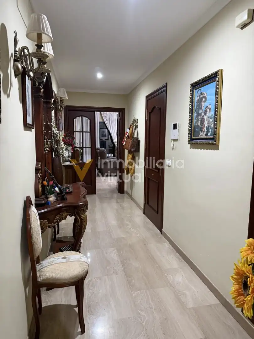 Piso en venta en Cabra con Aire acondicionado, Calefacción y Amueblado