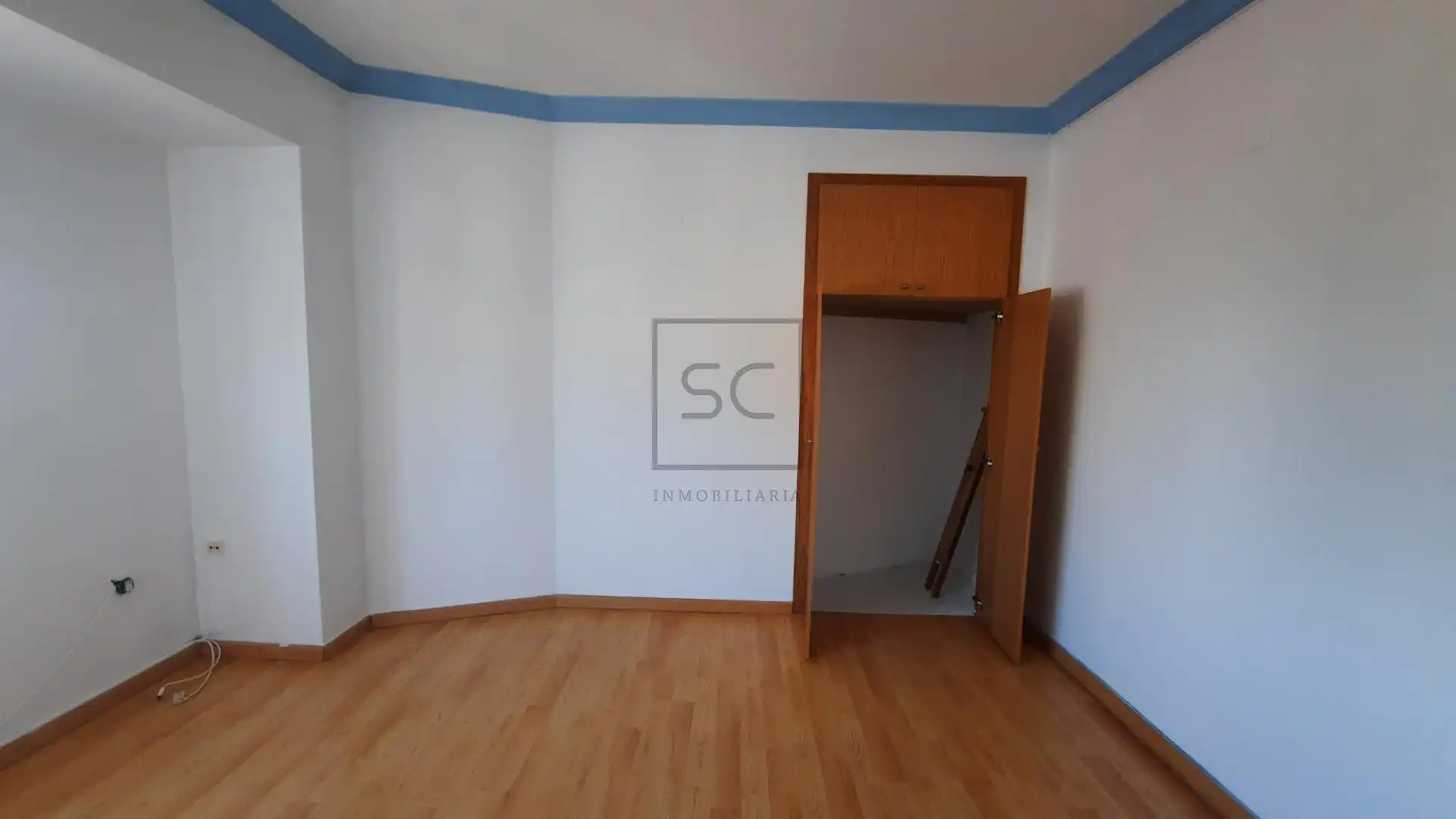 Bedroom of Flat for sale in Narón