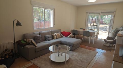 Foto 4 de Casa adosada en venda a Pareja, Guadalajara