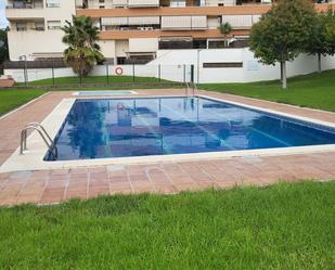 Piscina de Pis de lloguer en Viladecans amb Aire condicionat, Terrassa i Balcó