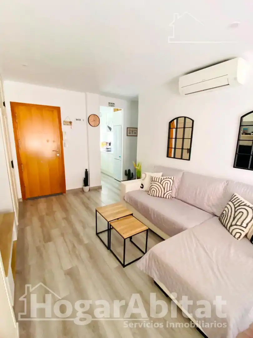 Wohnzimmer von Wohnung zum Verkauf in Gandia mit Klimaanlage, Heizung und Möbliert