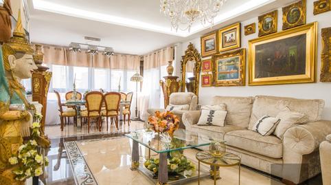 Foto 2 de Pis en venda a Calle de Sangenjo, La Paz, Madrid