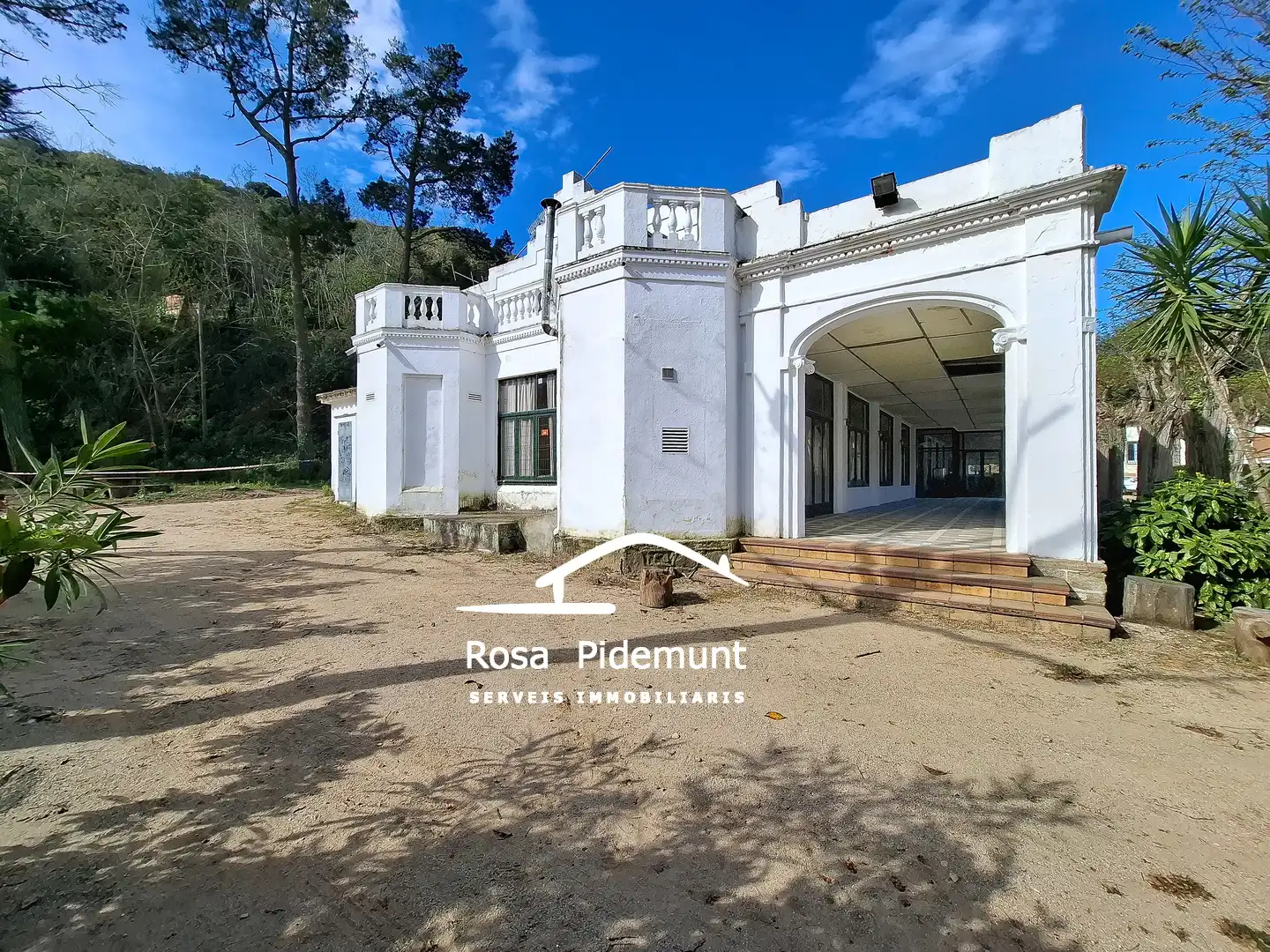 Casa rústica con jardín en venta en Arenys de Munt