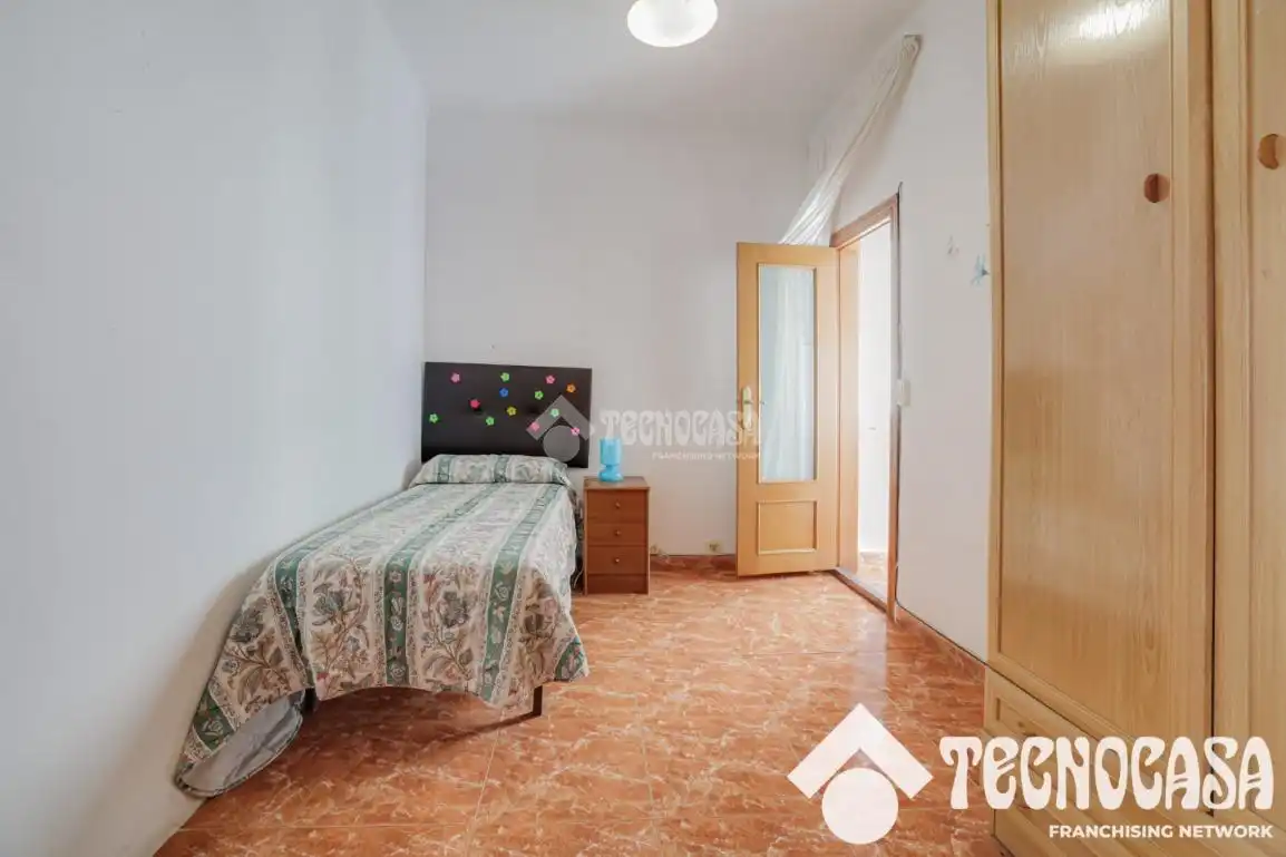 Dormitori de Àtic en venda en Barcelona amb Aire condicionat i Balcó